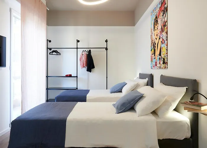 Apartment Star Ribbon