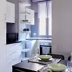 Star Ribbon Apartman